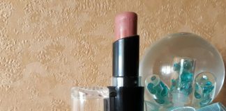 Wet N Wild Megalast Ruj Serisi : Bare it all (902) Wet N Wild Megalast Ruj Nasıldır?