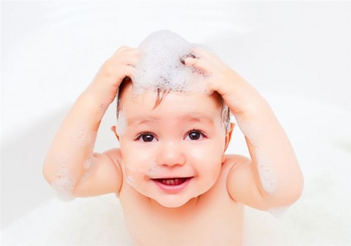 Bebek Cilt Bakımı İçin Sabun - Şampuan Seçimi