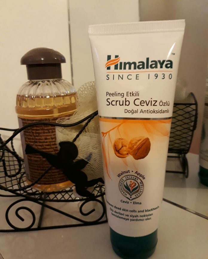 Himalaya Peeling Etkili Ceviz Özlü Scrub Kullananlar