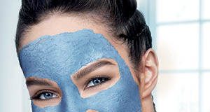 Loreal Mavi Maske ile Siyah Noktalara Veda Loreal Mavi Maske - Loreal Paris Saf Kil Siyah Nokta Karşıtı Maske