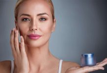 35 Yaş İçin En İyi Göz Kremi 35 Yaş için En İyi Göz Kremi