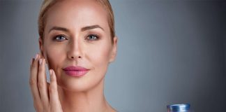 35 Yaş İçin En İyi Göz Kremi 35 Yaş için En İyi Göz Kremi